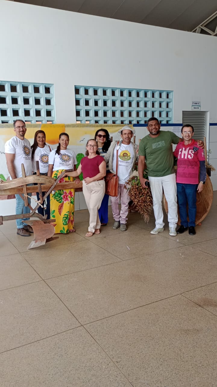 Visita às escolas